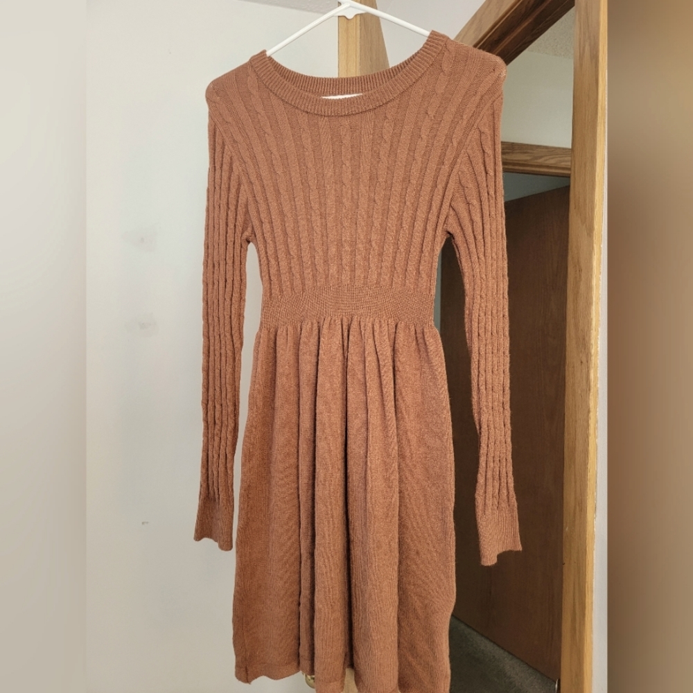 NWOT Large Chestnut Cable Knit Sweater Dress